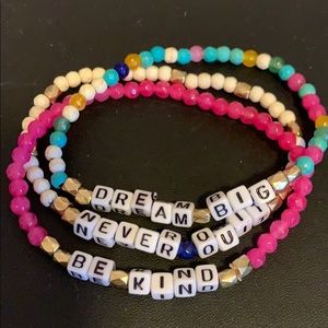 Cute bead Stack set bracelets Be Kind Dream Big Never Quit inspirational
